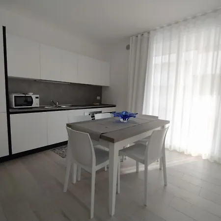 F2 - Ocean Blue Apartament *