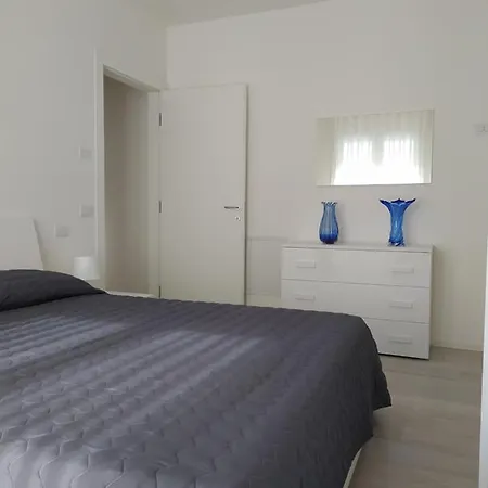 F2 - Ocean Blue Apartament *